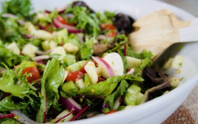 Merquén Spring Mix Salad with Pistachios and Pearl Mozzarella